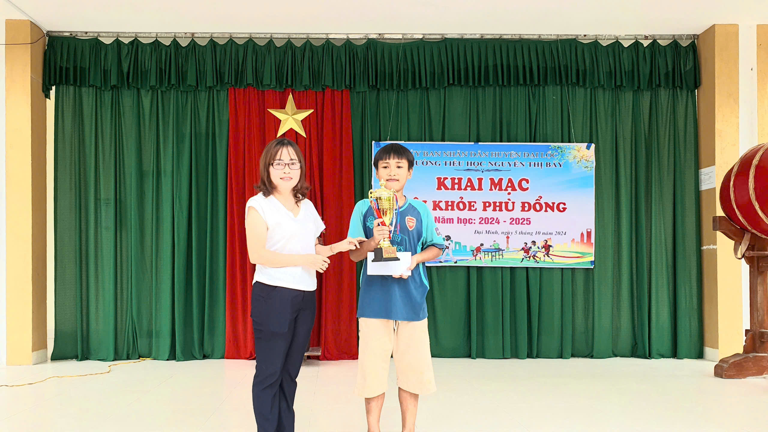 anh tin bai